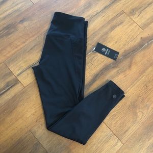 MPG | Prosper High Waisted Side Pocket Performance Legging